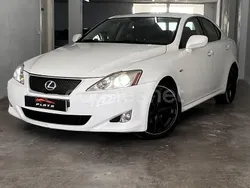 Blanco Usado 2008 Lexus IS220d Sport Line Berlina | 6990 € (Precio justo)