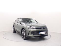 Gris / plata Nuevo 2025 VW Tiguan SUV | 46.990 € (Caro)