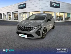 Gris Usado 2024 Renault Clio V Techno Berlina | 16.490 € (Buen precio)