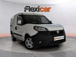 Blanco Usado 2020 Fiat Doblò Monovolumen | 10.190 € (Precio justo)