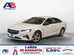 Blanco Usado 2021 Opel Insignia Business Berlina | 13.450 € (Buen precio)
