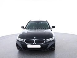 Negro Usado 2022 BMW 320e Comfort Edition Familiar | 37.699 €