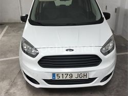 Blanco Usado 2015 Ford Tourneo Courier Ambiente Monovolumen | 9000 € (Buen precio)