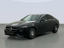 Negro obsidiana Usado 2024 Mercedes C220 Avantgarde Berlina | 44.100 € (Buen precio)