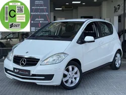 Blanco Usado 2009 Mercedes A160 Elegance Utilitario | 7990 € (Precio justo)