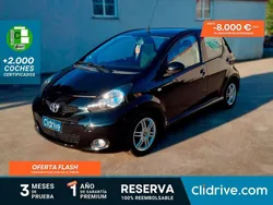 Negro Usado 2009 Toyota Aygo Live Utilitario | 4290 € (Precio justo)