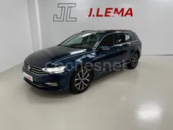 Azul Usado 2021 VW Passat Executive Familiar | 18.900 € (Precio justo)