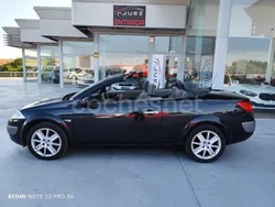 Negro Usado 2004 Renault Mégane Cabriolet Authentique Descapotable | 3999 € (Precio justo)