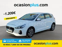 Blanco Usado 2017 Hyundai i30 Berlina | 13.300 € (Precio justo)