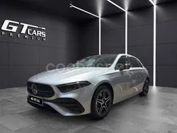 Gris / plata Usado 2024 Mercedes A250 AMG Berlina | 34.900 € (Buen precio)