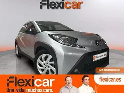 Gris Usado 2024 Toyota Aygo Play Utilitario | 16.490 € (Caro)