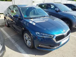 Verde Usado 2023 Skoda Octavia Selection Berlina | 27.990 € (Caro)