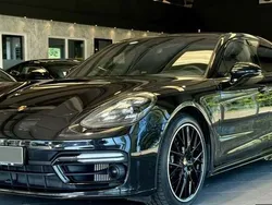 Negro Usado 2023 Porsche Panamera Turbo S Executive Berlina | 149.900 €