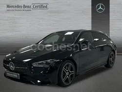 Negro Usado 2024 Mercedes CLA200 Shooting Brake Familiar | 38.300 € (Precio justo)