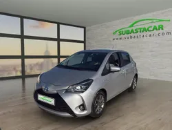 Gris metalizado Usado 2019 Toyota Yaris Hybrid Active | 15.200 € (Buen precio)