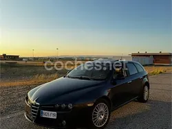 Azul Usado 2008 Alfa Romeo 159 Distinctive Familiar | 6000 € (Precio justo)