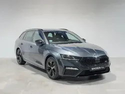 Gris/plata Usado 2021 Skoda Octavia RS Familiar | 27.990 € (Caro)