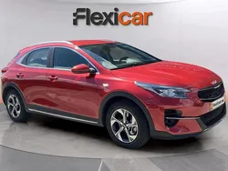 Rojo Usado 2022 Kia XCeed SUV | 16.990 € (Precio justo)