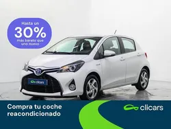Blanco Usado 2016 Toyota Yaris Hybrid Active Berlina | 12.290 € (Un poco caro)