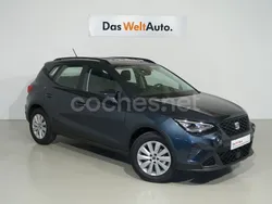 Gris / plata Usado 2023 Seat Arona Style SUV | 17.900 € (Precio justo)