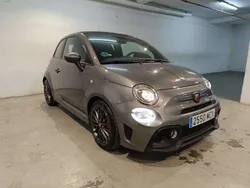 Gris Usado 2022 Abarth 695C Descapotable | 23.500 €