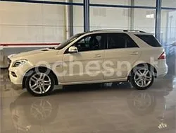 Blanco Usado 2013 Mercedes ML350 Edition 1 SUV | 26.000 € (Caro)