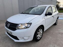 Blanco Usado 2015 Dacia Sandero Ambiance Utilitario | 6990 € (Precio justo)