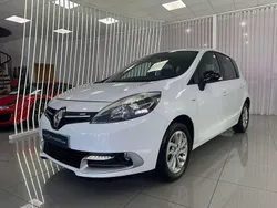 Blanco Usado 2015 Renault Scénic III LIMITED Monovolumen | 8990 € (Buen precio)