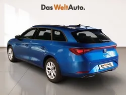 Azul Usado 2024 Seat Leon ST Style Familiar | 20.900 € (Precio justo)