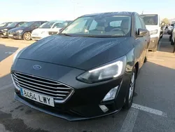 Gris Usado 2022 Ford Focus Trend+ Berlina | 18.400 € (Buen precio)