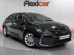 Negro Usado 2023 Toyota Corolla Active Berlina | 18.290 € (Buen precio)