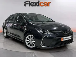 Negro Usado 2023 Toyota Corolla Active Berlina | 19.490 € (Precio justo)