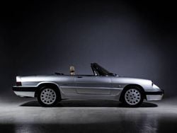 Plateado Usado 1990 Alfa Romeo Spider Descapotable | 19.900 €