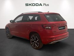 Rojo Usado 2021 Skoda Karoq SportLine SUV | 24.500 € (Precio justo)