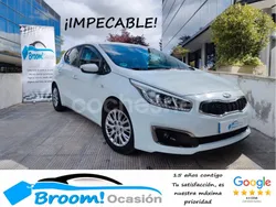 Blanco Usado 2015 Kia Ceed Berlina | 9550 € (Precio justo)