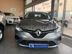 Gris / plata Usado 2023 Renault Clio V Equilibre Berlina | 16.500 € (Precio justo)