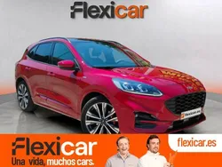 Rojo Usado 2022 Ford Kuga ST-Line SUV | 29.990 € (Precio justo)