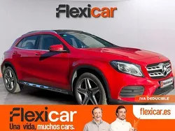 Rojo Usado 2019 Mercedes GLA200 SUV | 28.790 € (Un poco caro)