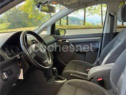 Gris / plata Usado 2014 VW Touran Business Monovolumen | 8900 € (Precio justo)