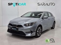 Gris Usado 2024 Kia Ceed Utilitario | 18.300 € (Precio justo)