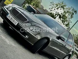 Beige Usado 2006 Mercedes E220 Elegance Berlina | 6000 € (Caro)
