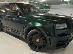 Verde Usado 2021 Rolls Royce Cullinan SUV | 483.900 €