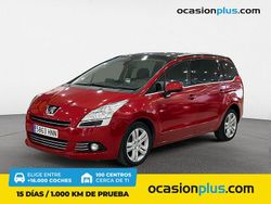 Rojo Usado 2013 Peugeot 5008 Allure Monovolumen | 9350 € (Precio justo)