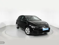 Negro Usado 2024 VW Golf VIII Life Berlina | 23.500 € (Precio justo)