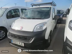 Blanco Usado 2018 Fiat Fiorino Monovolumen | 4980 € (Precio justo)