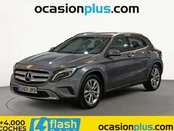 Mercedes GLA220