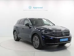 Azul Usado 2023 VW Touareg Elegance SUV | 73.900 €