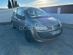 Beige Usado 2010 Renault Grand Modus Authentique Monovolumen | 1540 €