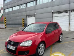 Rojo Usado 2006 VW Golf V Highline Berlina | 4000 € (Buen precio)