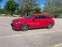 Rojo Usado 2019 Mercedes CLA200 Shooting Brake Familiar | 22.990 € (Un poco caro)